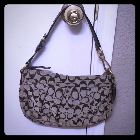 Coach Handbags - Coach purse